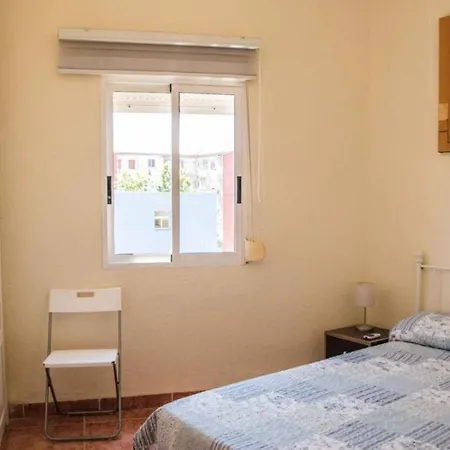 Malvarosa Beach Economy Apartment *